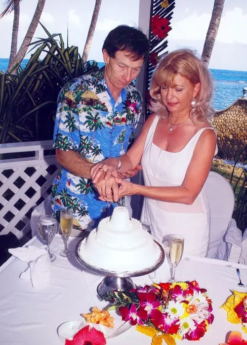 ocho rios-us-couples-vow-renewal